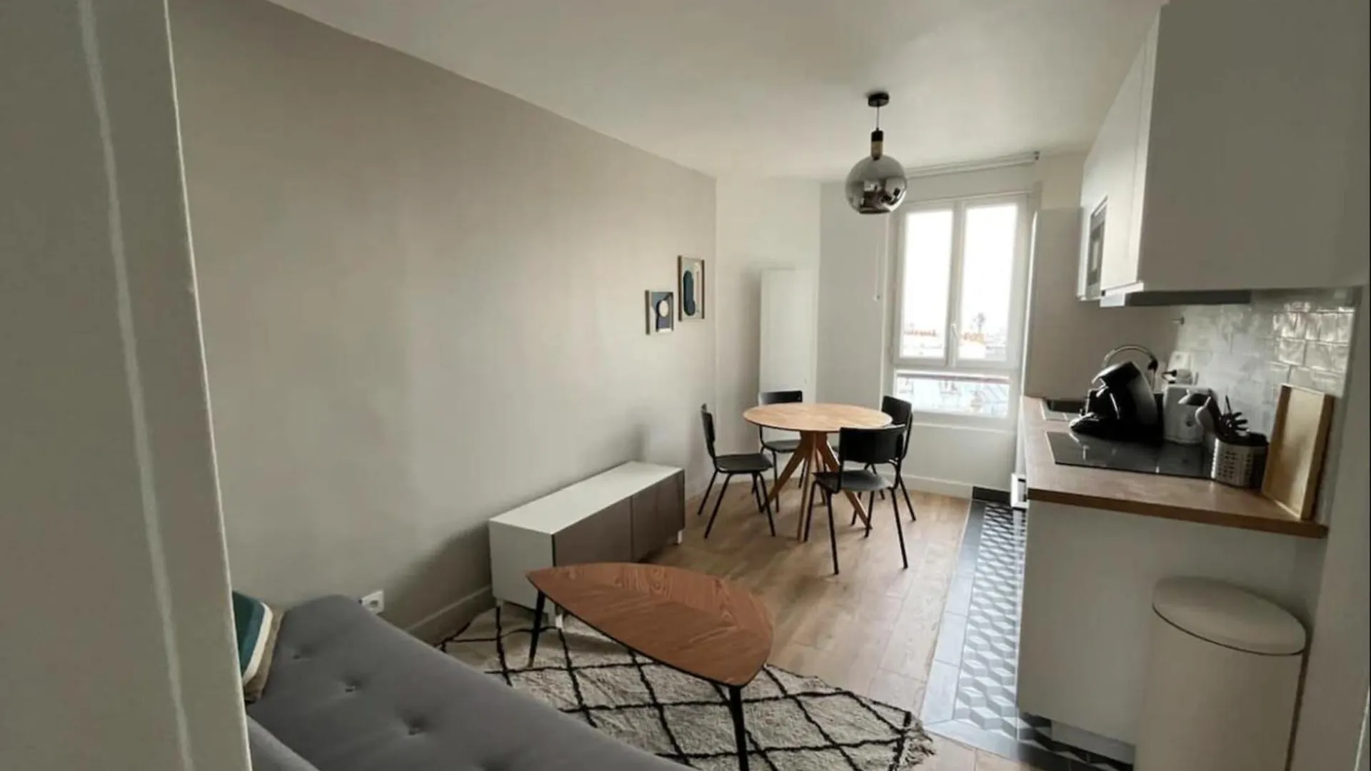 Flexliving - Superb Whole - Caulaincourt Apartment