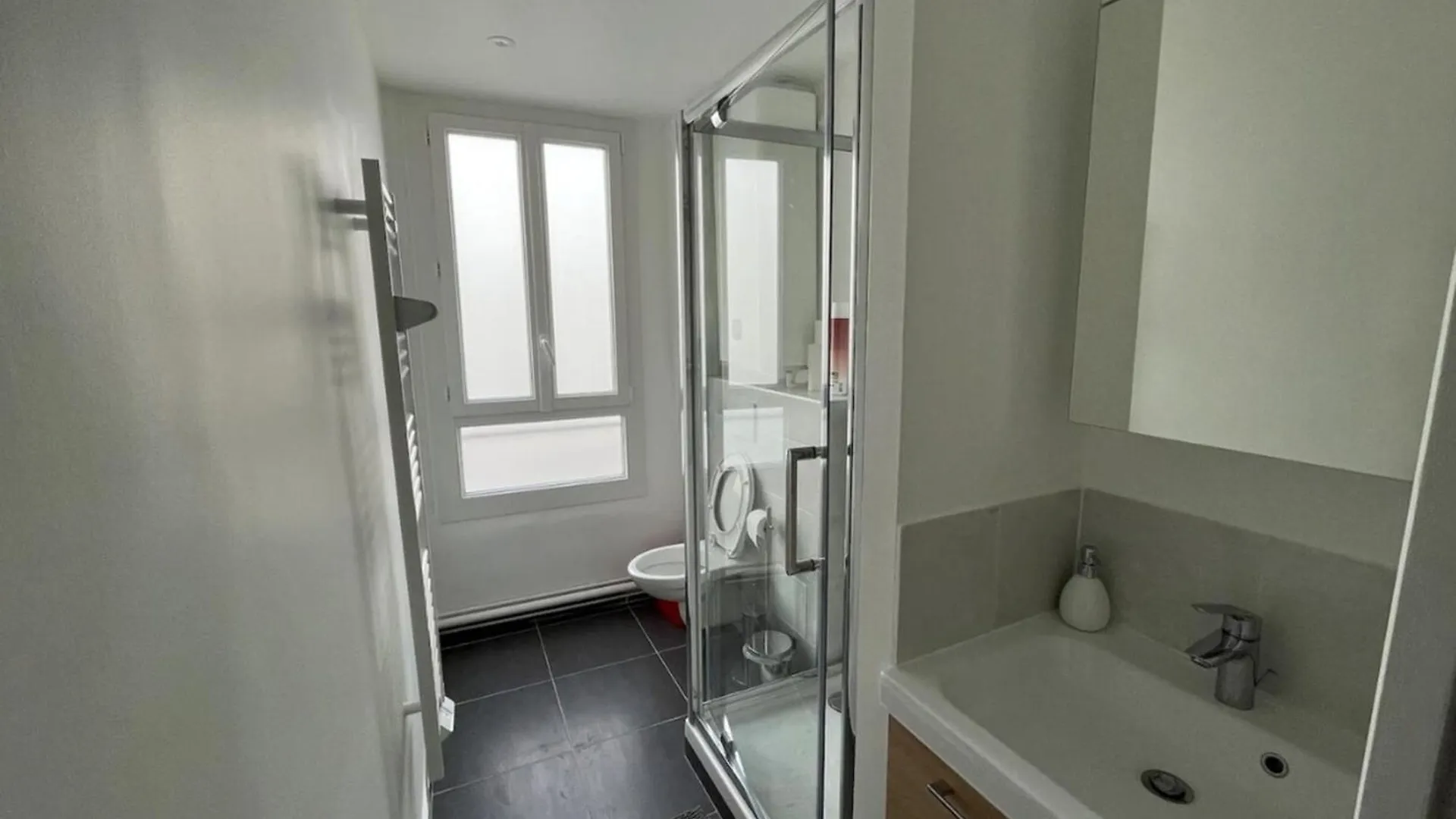 Flexliving - Superb Whole - Caulaincourt Lägenhet Paris